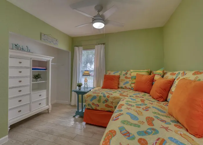 BeachTrail Lodging